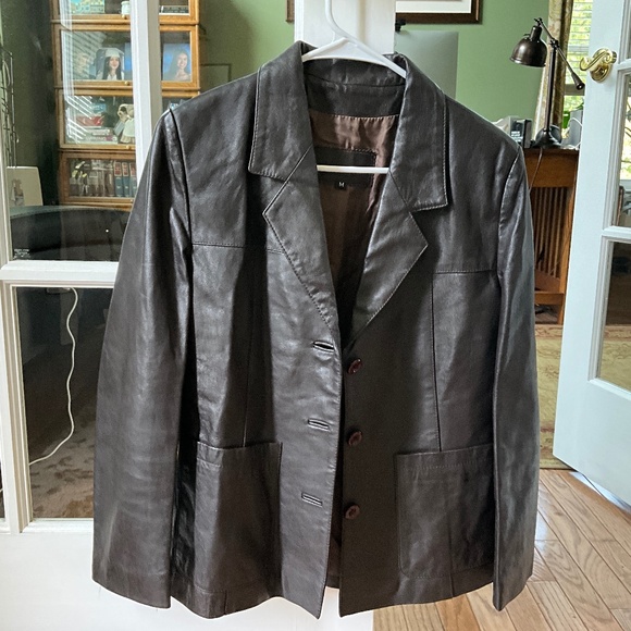 Brown leather jacket- size medium - Picture 1 of 2